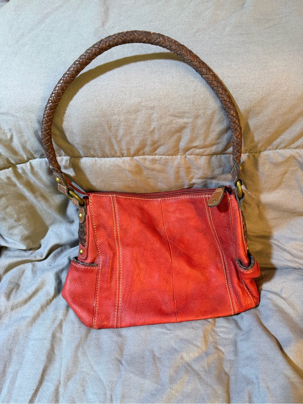 Fossil Red Leather Shoulder Bag with Braided Brown Handle